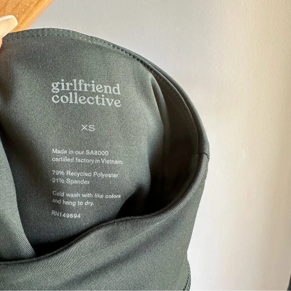 *SOLD* Full Set GirlfriendCollective Compressive High Rise Leggings + Paloma Bra - Picture 9 of 11